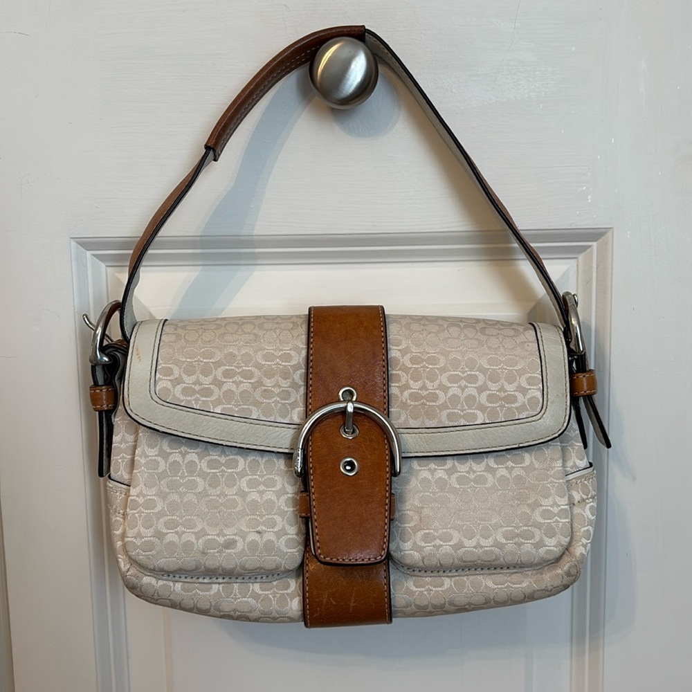 Coach vintage shoulder bag